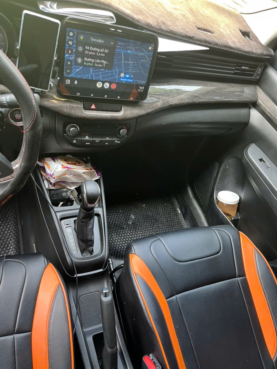 Suzuki Ertiga Hybrid 1.5 AT 2023 - Nội thất 3