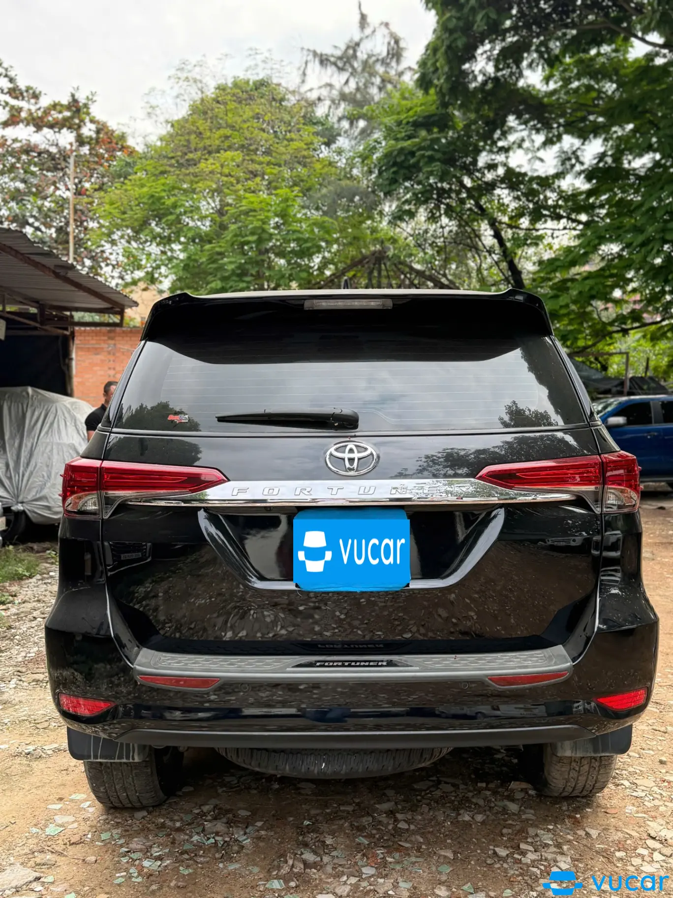 Toyota Fortuner 2019 2.7V 4x2 AT - Ngoại thất 8