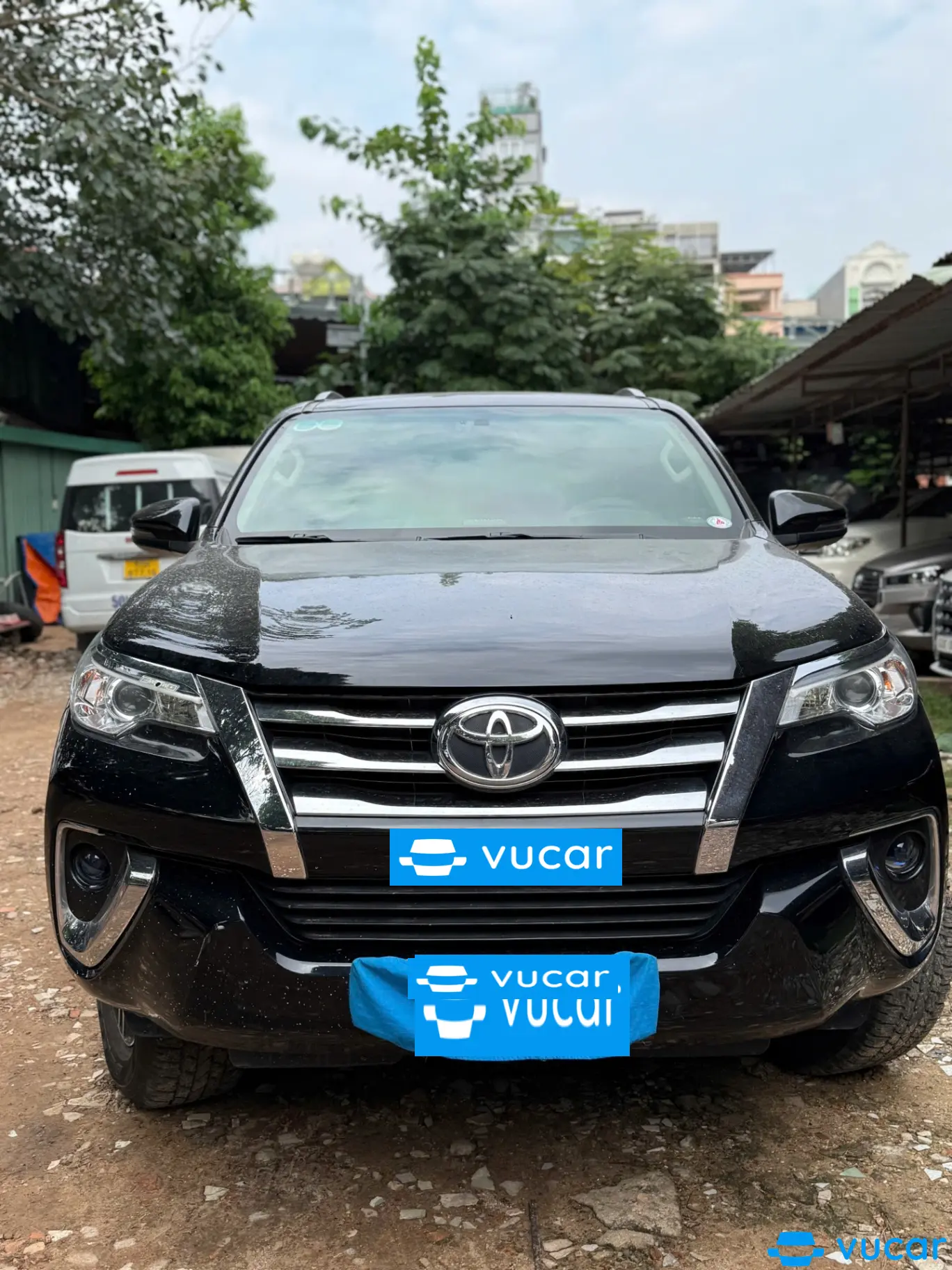 Toyota Fortuner 2019 2.7V 4x2 AT - Ngoại thất 9