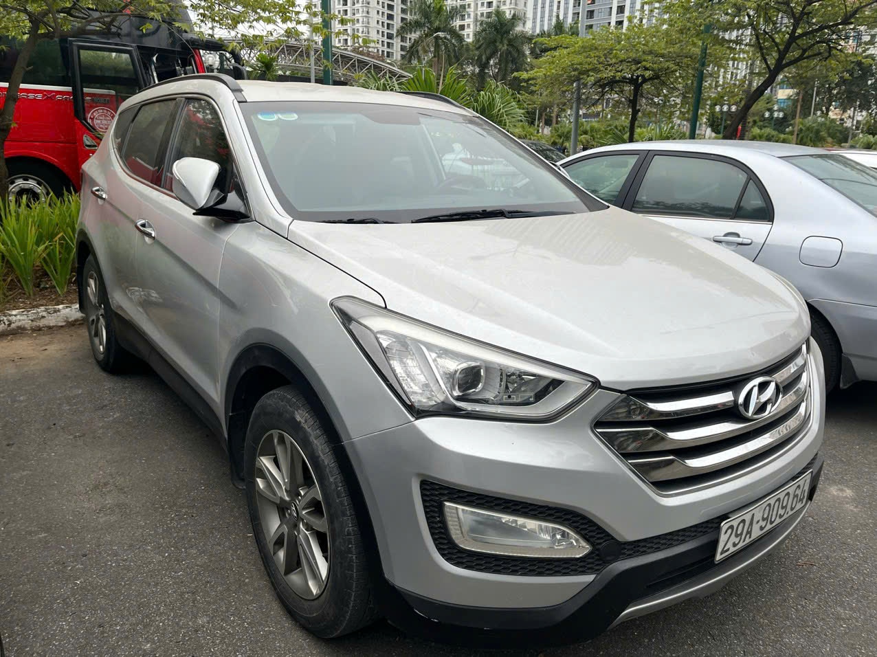 Hyundai Santafe 2.4L 4WD 2013 - Ngoại thất 1