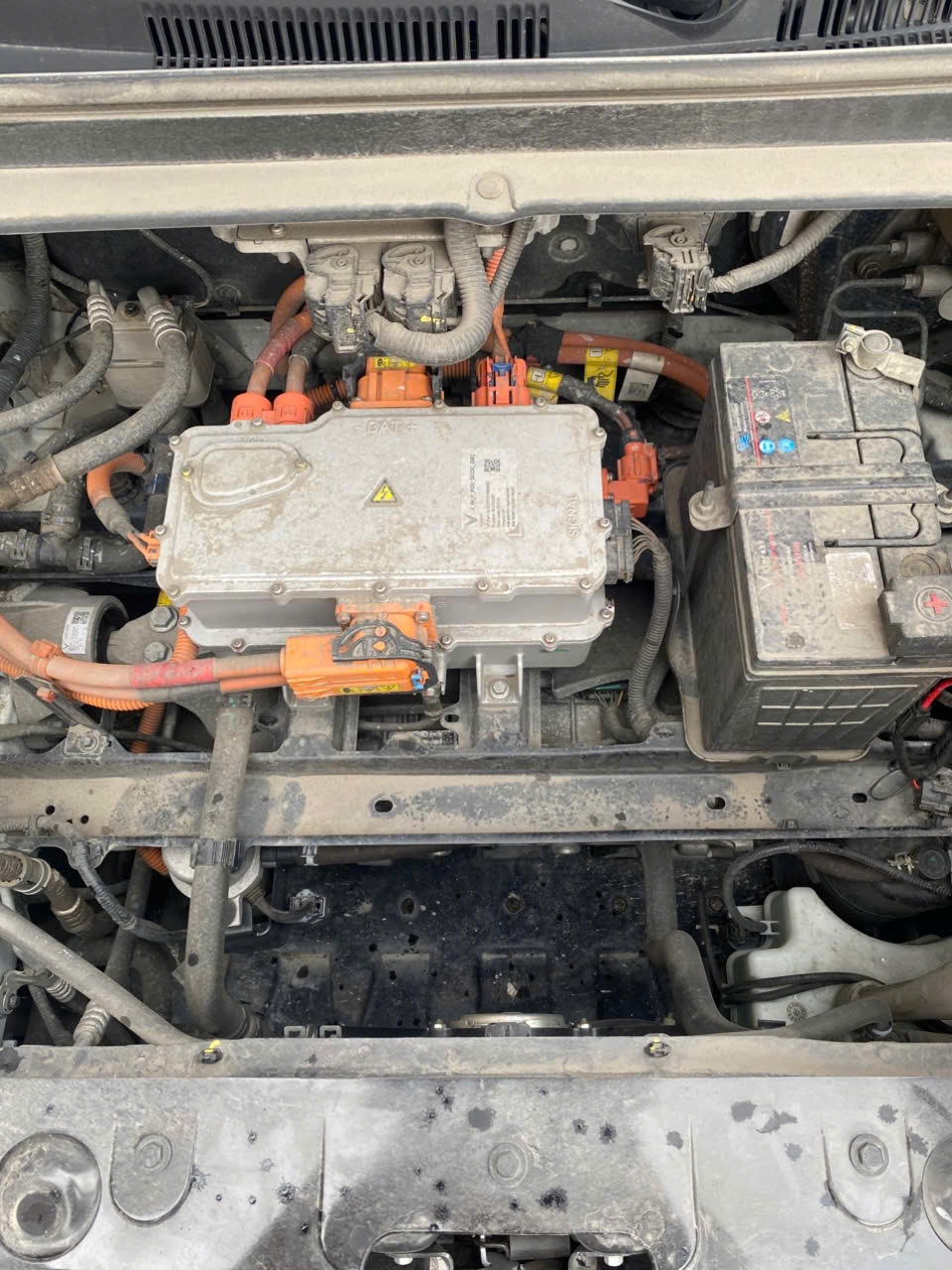 VinFast VF5 2024 Plus - Khoang động cơ 4