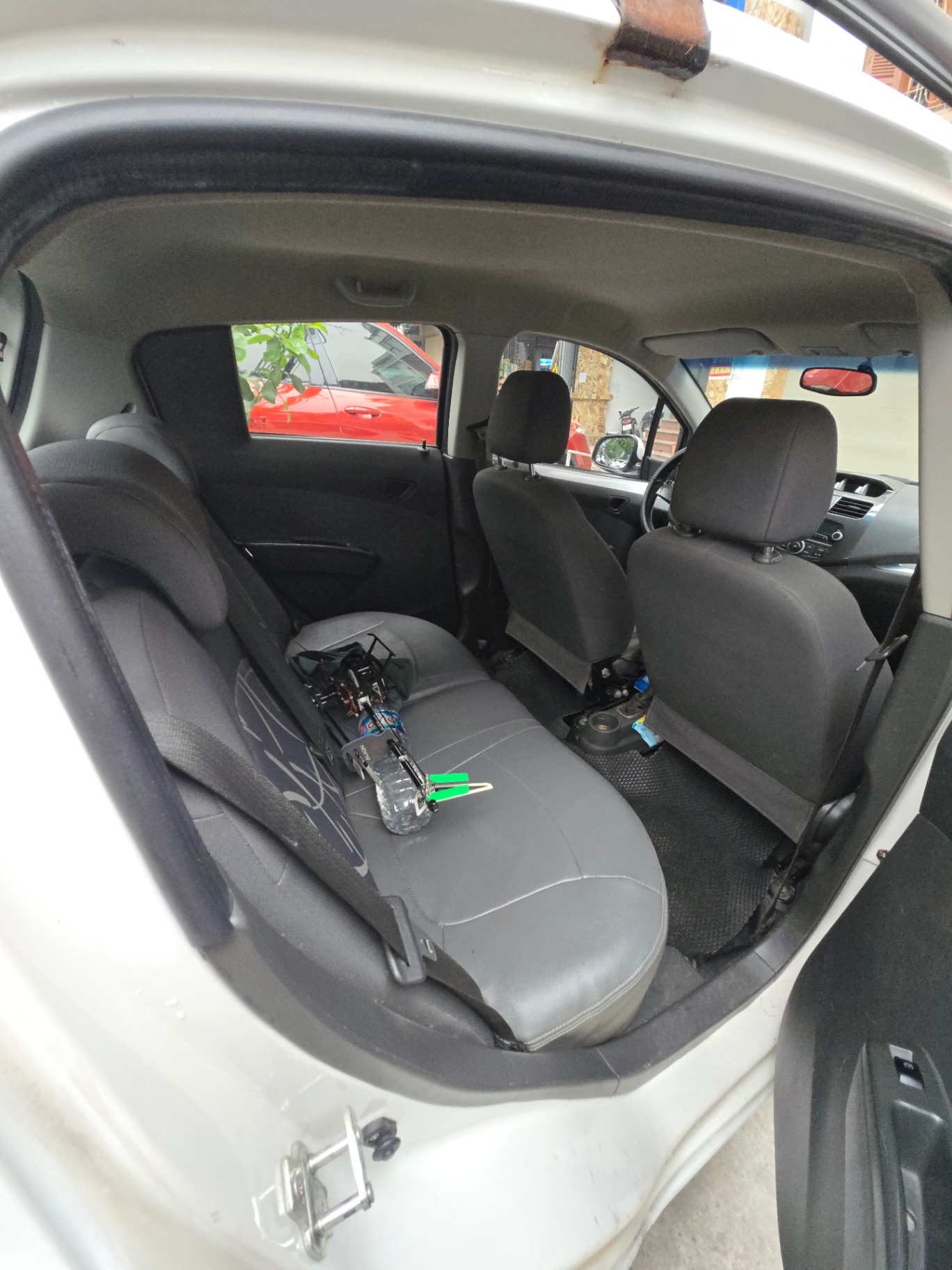 Chevrolet Spark LS 1.2 MT 2016 - Nội thất 2