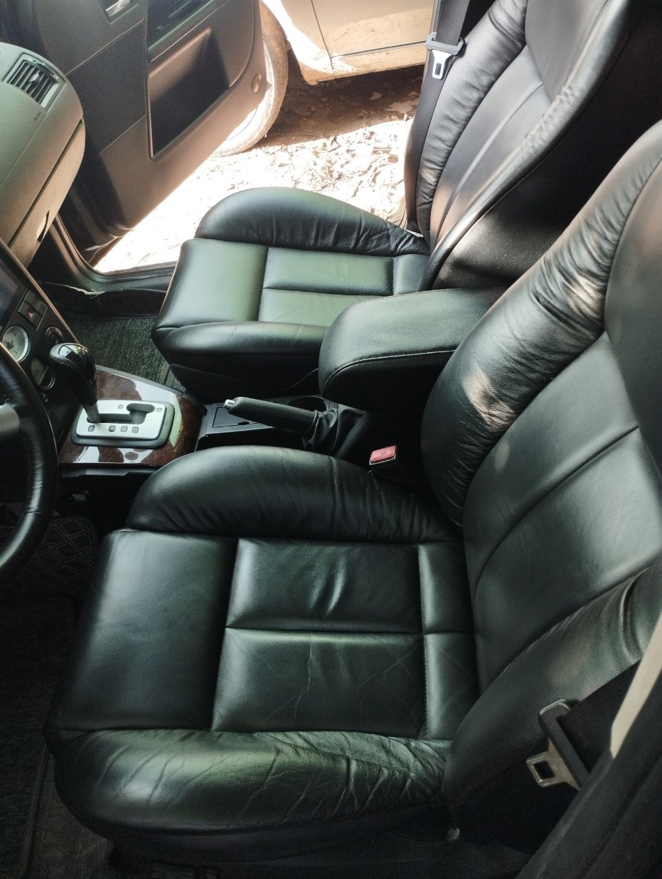 Ford Mondeo 2.5 AT 2005 - Ngoại thất 4