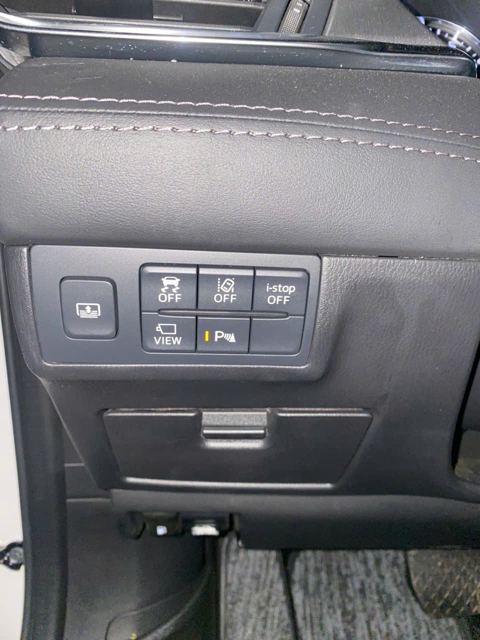 Mazda 6 2024 Premium 2.0 AT - Nội thất 14