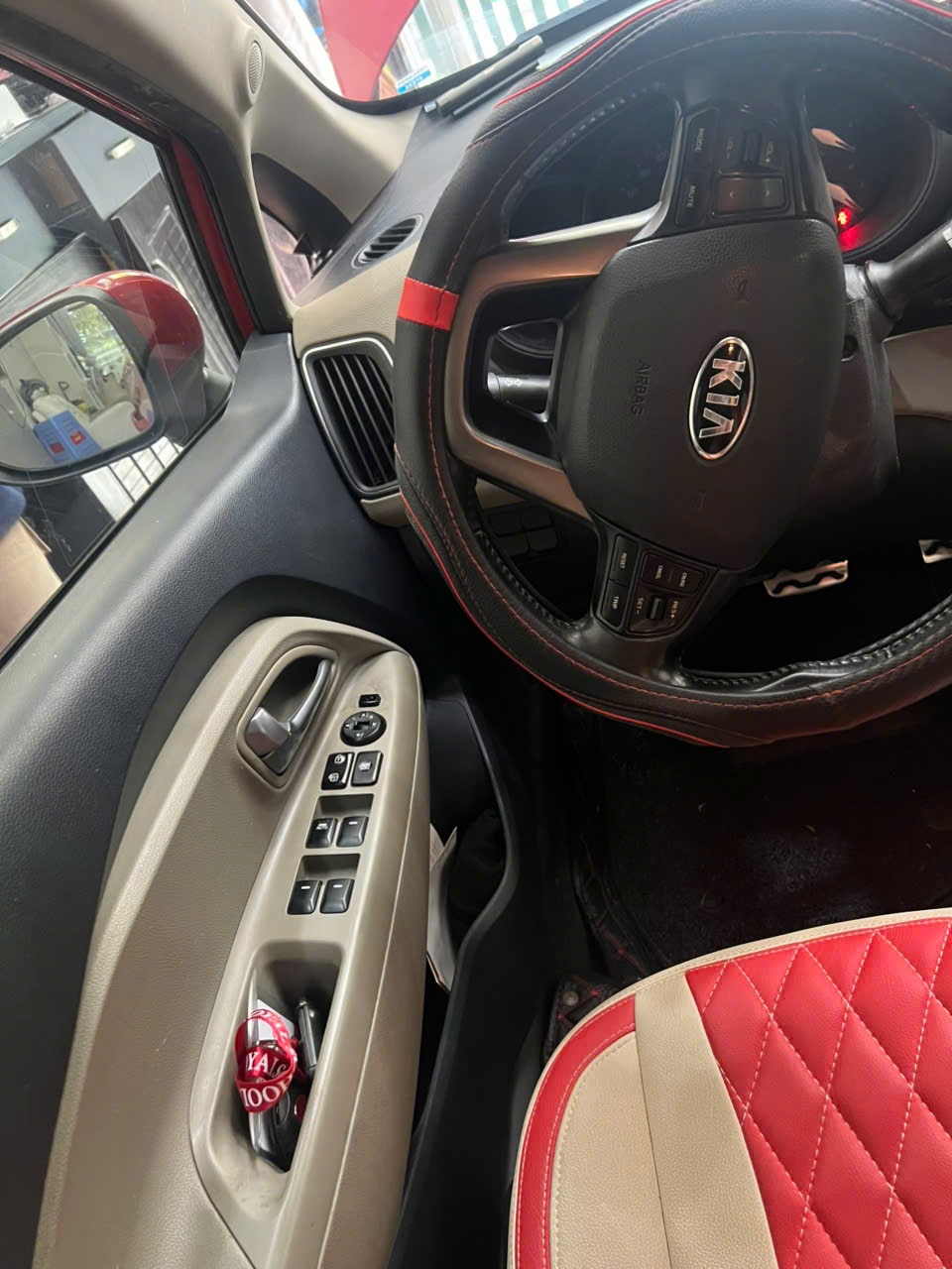 Kia Rio 1.4 AT 2015 - Nội thất 5
