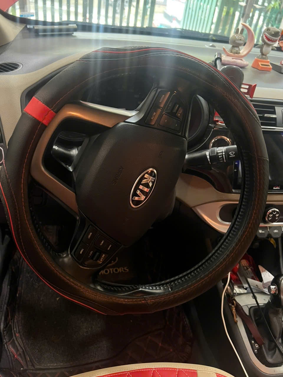 Kia Rio 1.4 AT 2015 - Nội thất 6