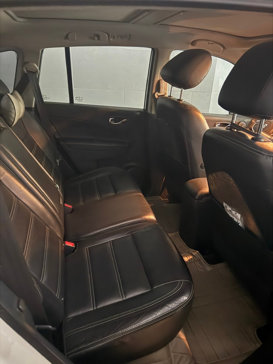 Renault SUV 2014 - Nội thất 4