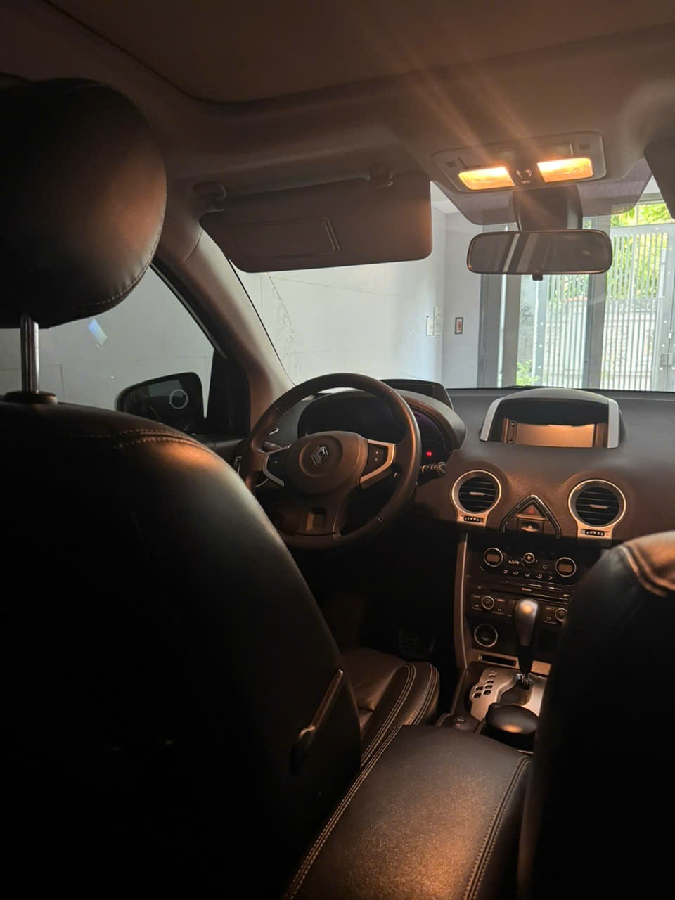 Renault SUV 2014 - Nội thất 1