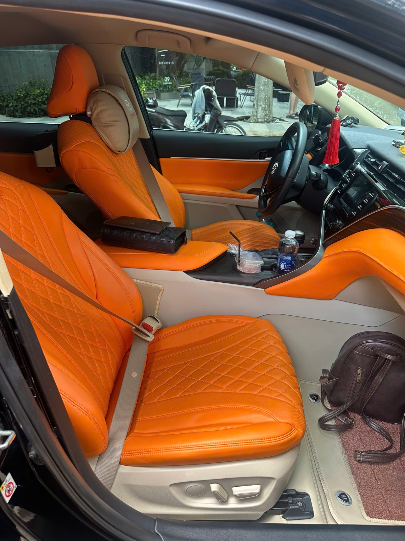Toyota Camry 2019 - Nội thất 1