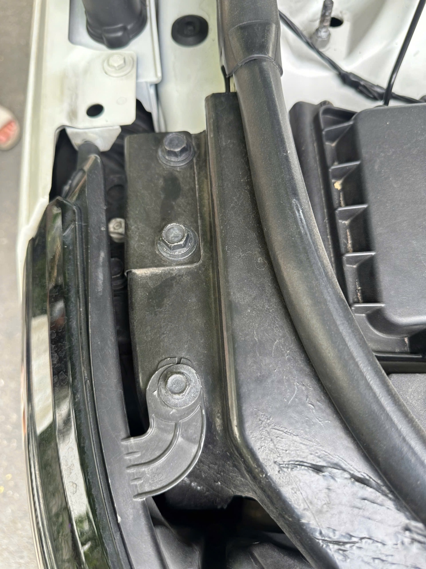 Range Rover HSE 2015 - Khoang động cơ 7