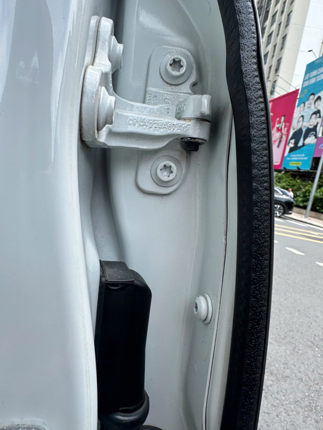 Range Rover HSE 2015 - Khoang động cơ 3
