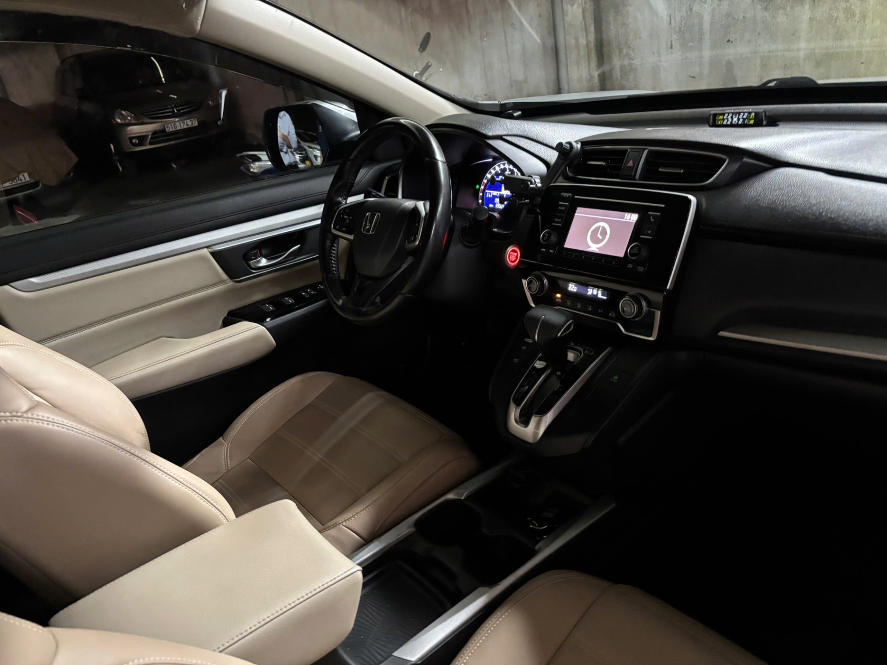Honda CRV E 2018 - Nội thất 8