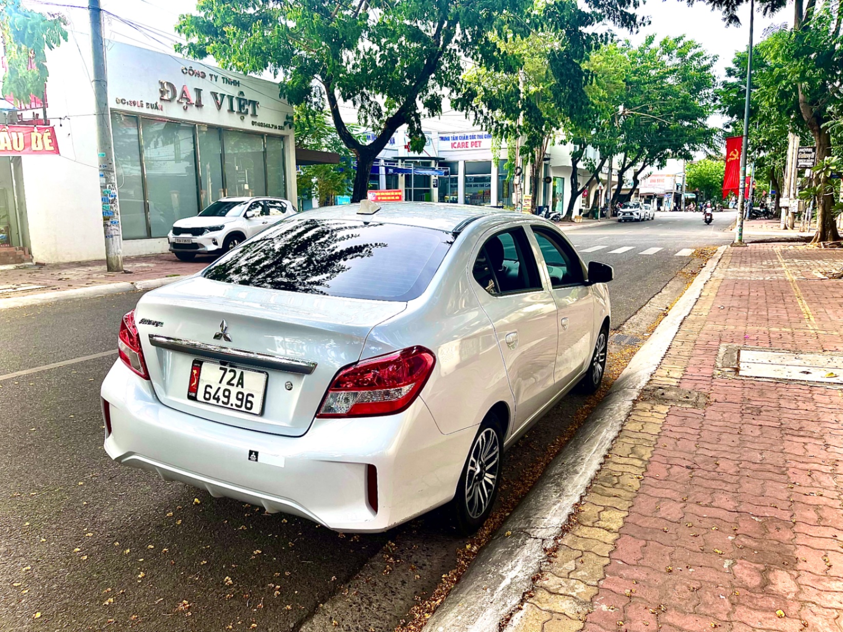 Mitsubishi Attrage 1.2 MT 2023