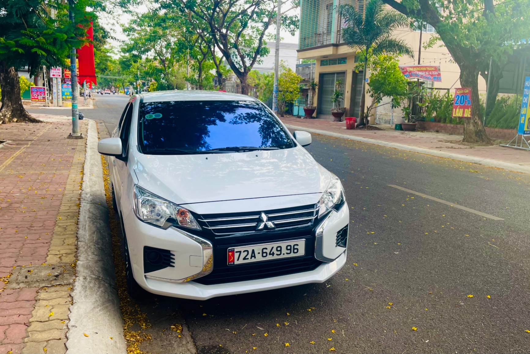 Mitsubishi Attrage 1.2 MT 2023 - Ngoại thất 1