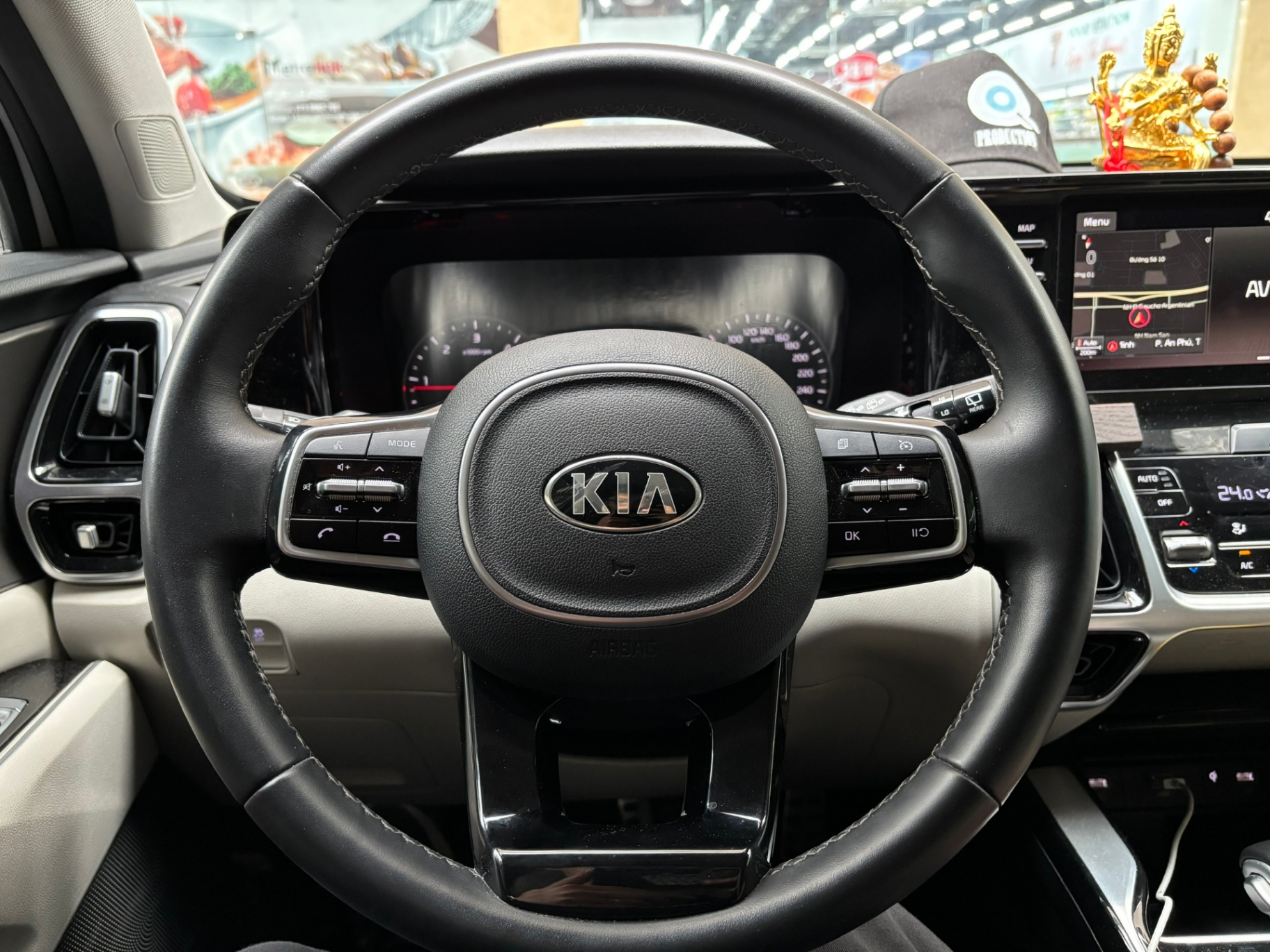 Kia Sorento Luxury 2.2 AT 2021 - Nội thất 4