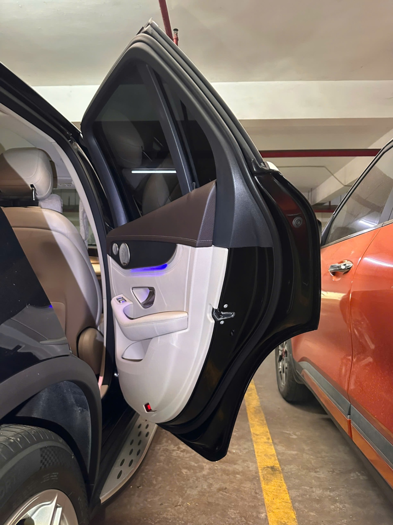 Mercedes GLC 2021 300 4Matic - Nội thất 11