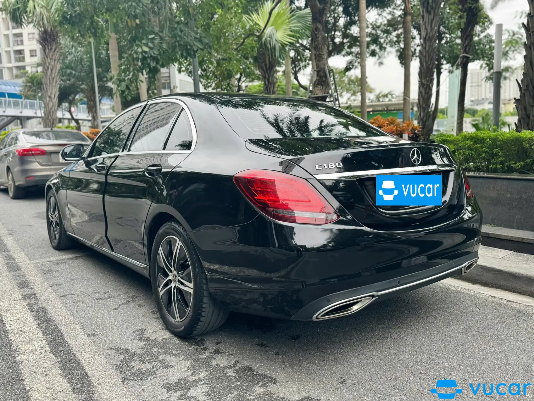 Mercedes C class C180 2020 - Ngoại thất 5