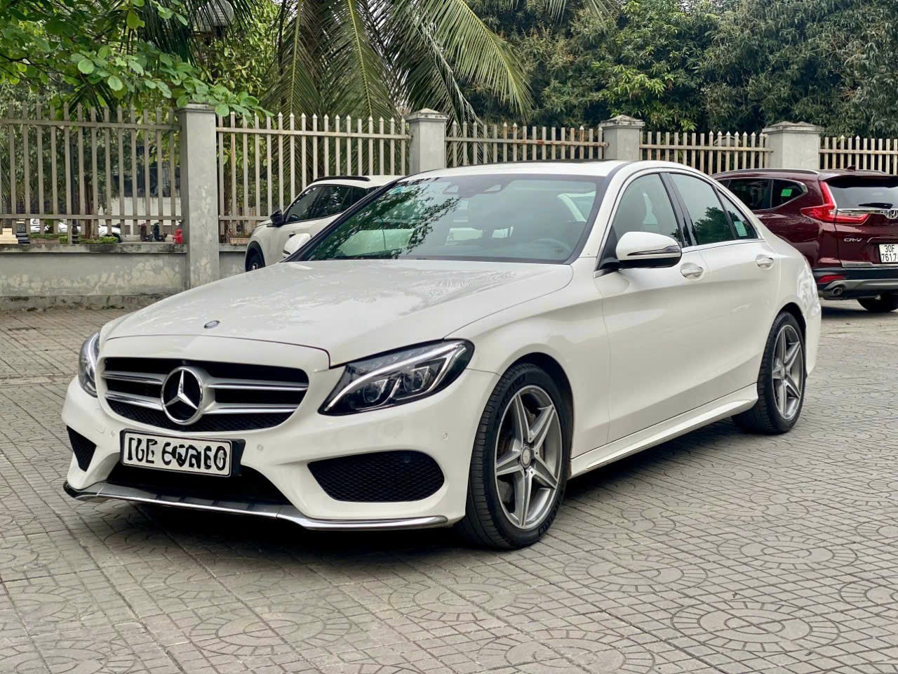 Mercedes C class C300 AMG 2017 - Ngoại thất 4