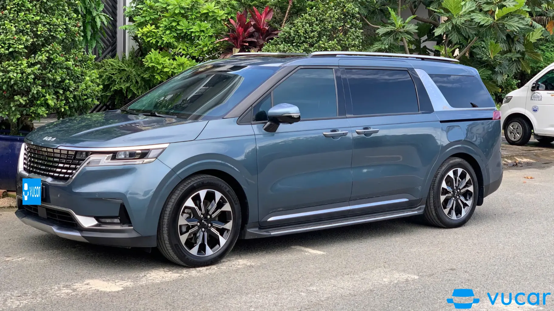 Kia Carnival Signature 2.2D 2022 - Ngoại thất 12