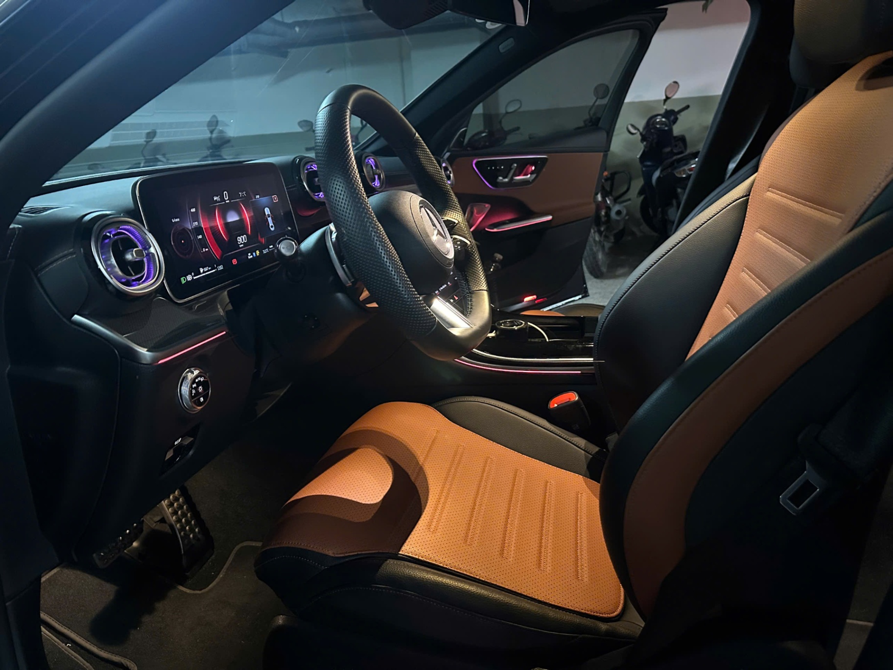 Mercedes C class C300 AMG 2022 - Nội thất 2