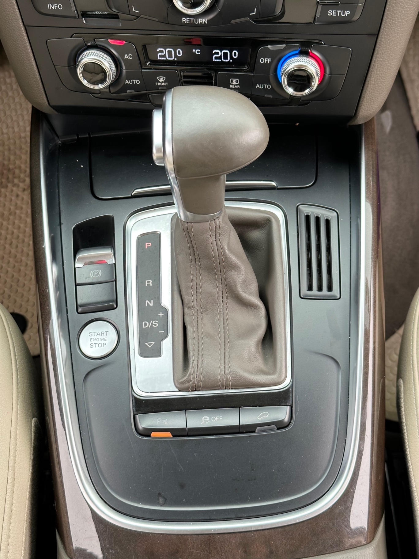 Audi Q5 2.0 AT 2013 - Nội thất 3