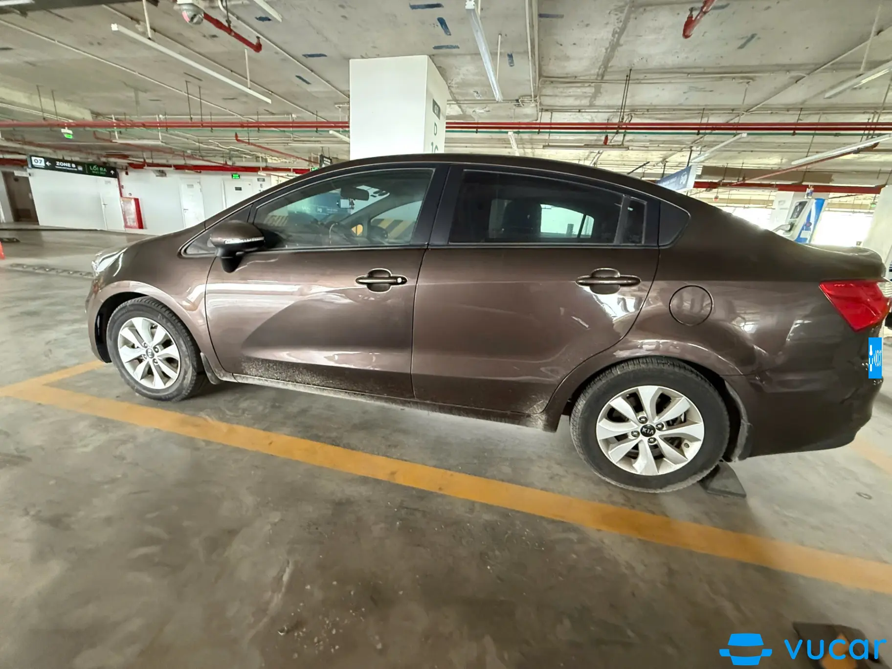 Kia Rio 1.4 AT 2015 - Ngoại thất 10