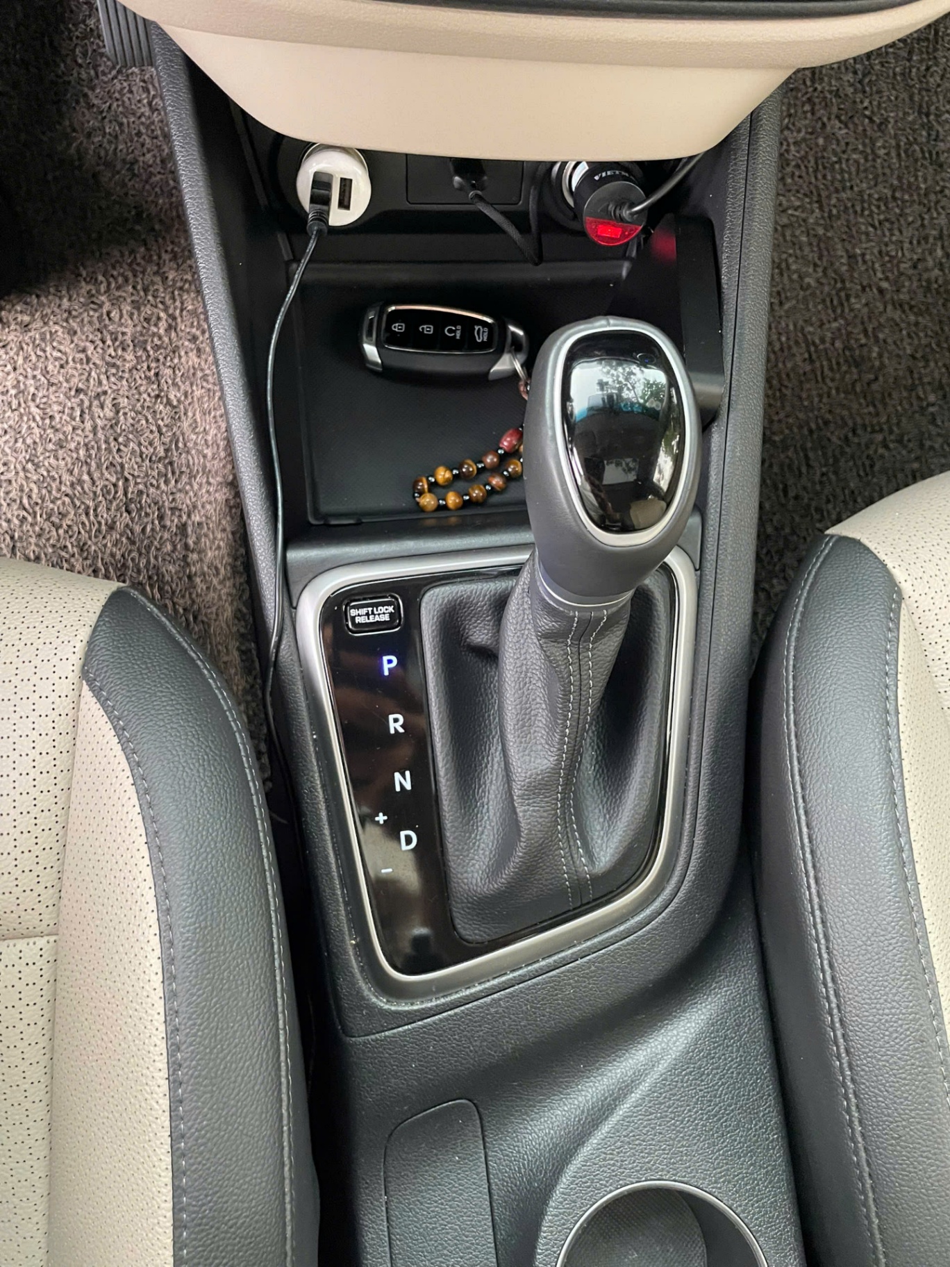 Hyundai Accent 1.4 AT Đặc Biệt 2023 - Nội thất 6