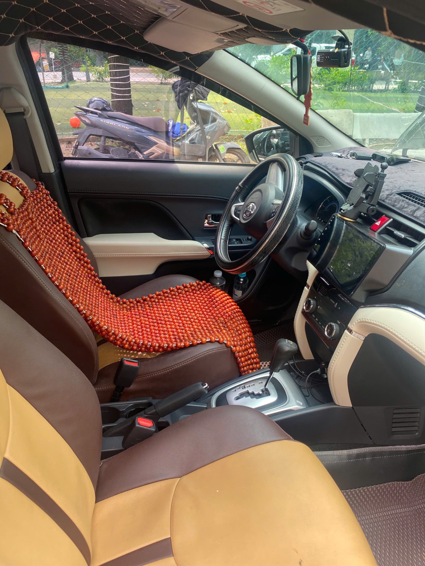 Toyota Rush 1.5S AT 2019 - Nội thất 3