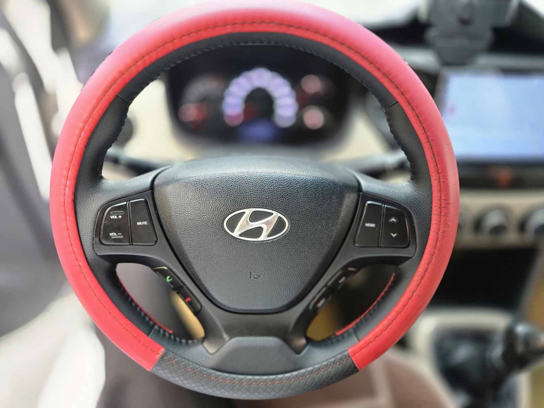 Hyundai i10 Grand 1.2 MT Base 2020 - Nội thất 2