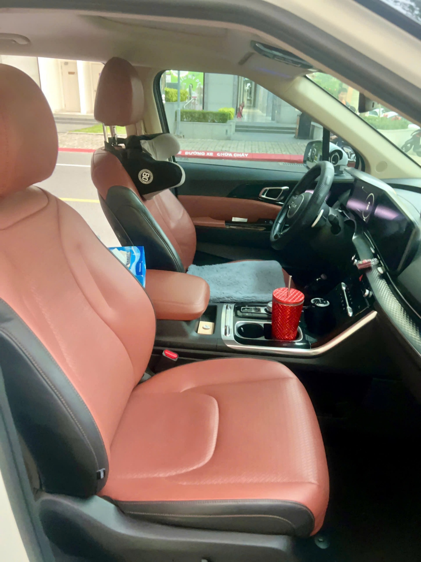 Kia Carnival Signature 2.2D 2022 - Nội thất 1
