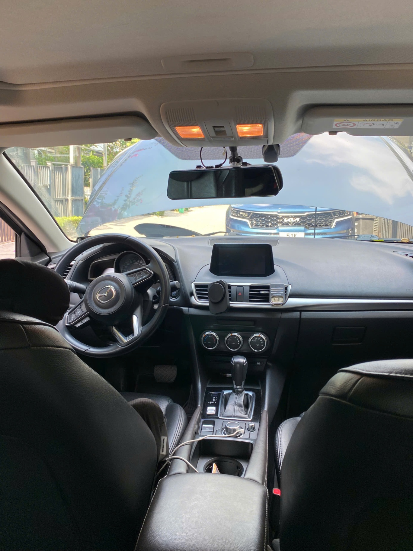 Mazda 3 1.5G AT SD FL 2019 - Nội thất 4