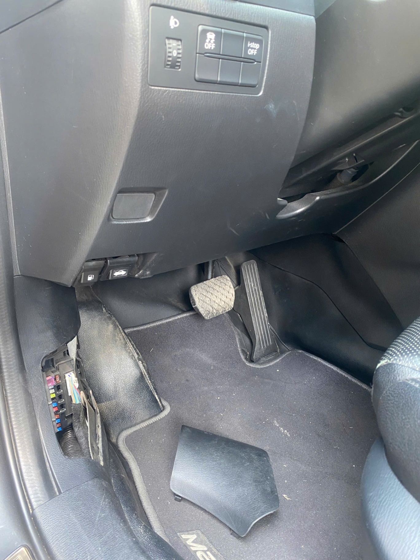 Mazda 3 1.5G AT SD FL 2019 - Nội thất 17