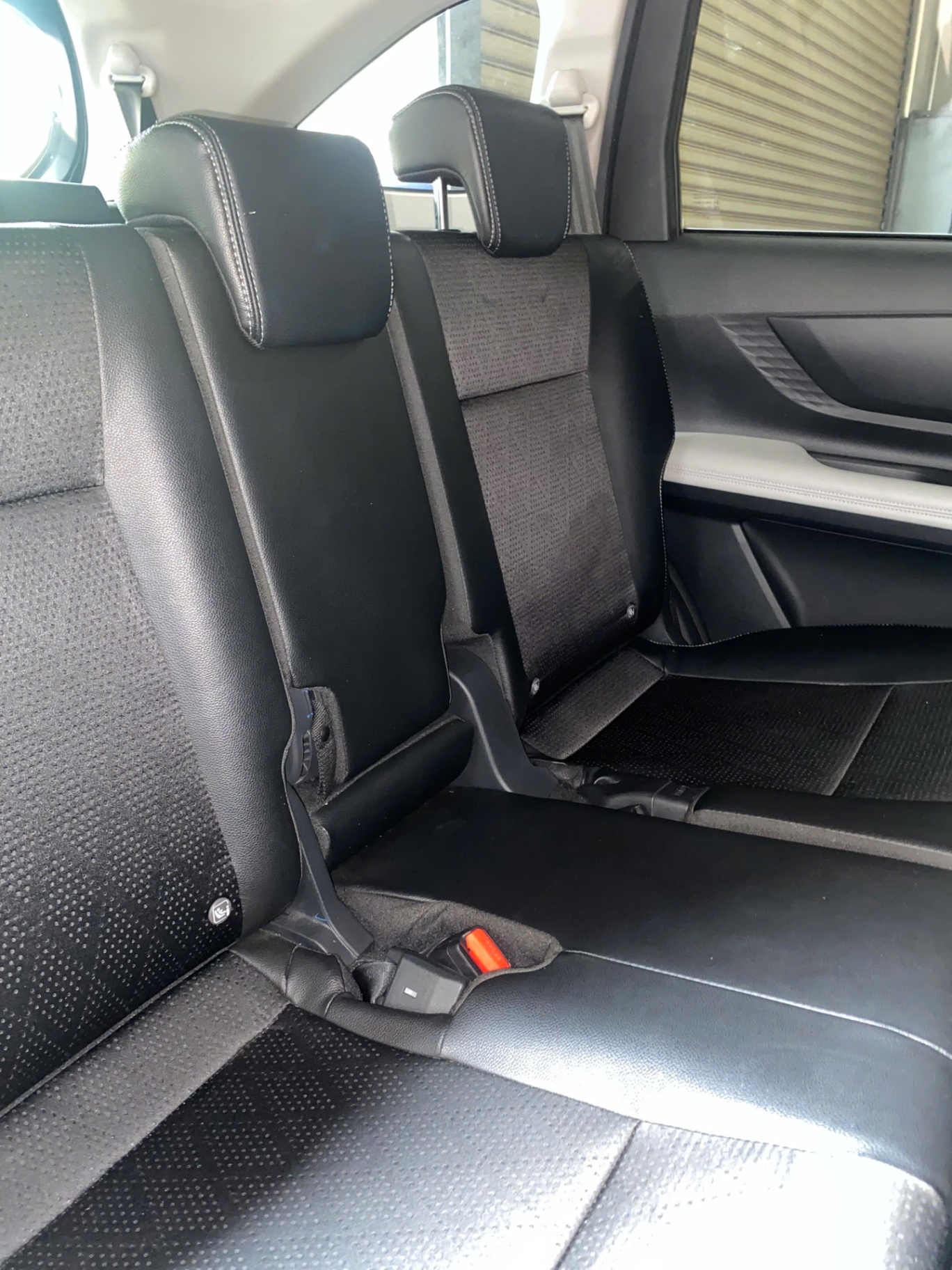 Toyota Veloz Cross 1.5 CVT 2024 - Nội thất 11