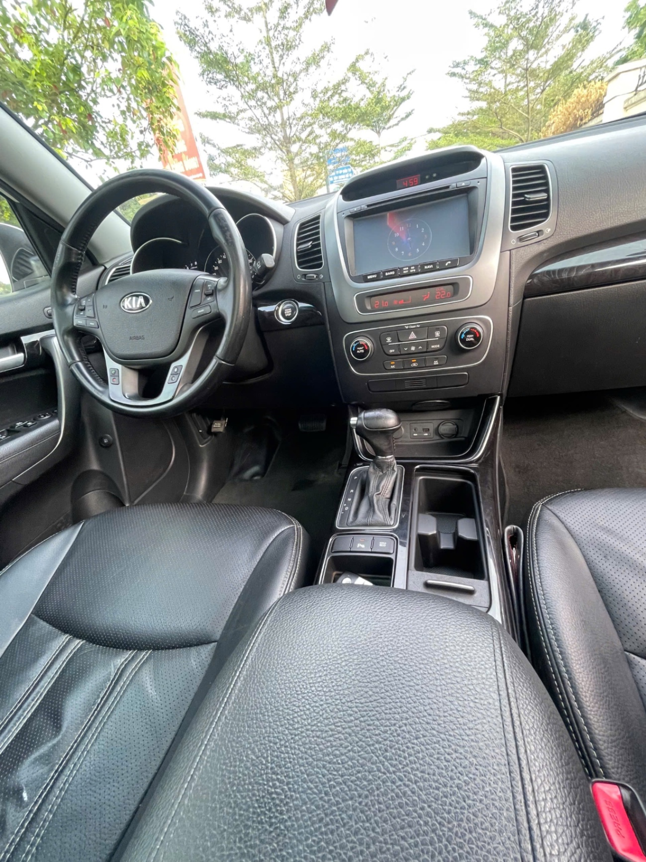 Kia Sorento GATH 2.4L 2WD 2014 - Nội thất 9