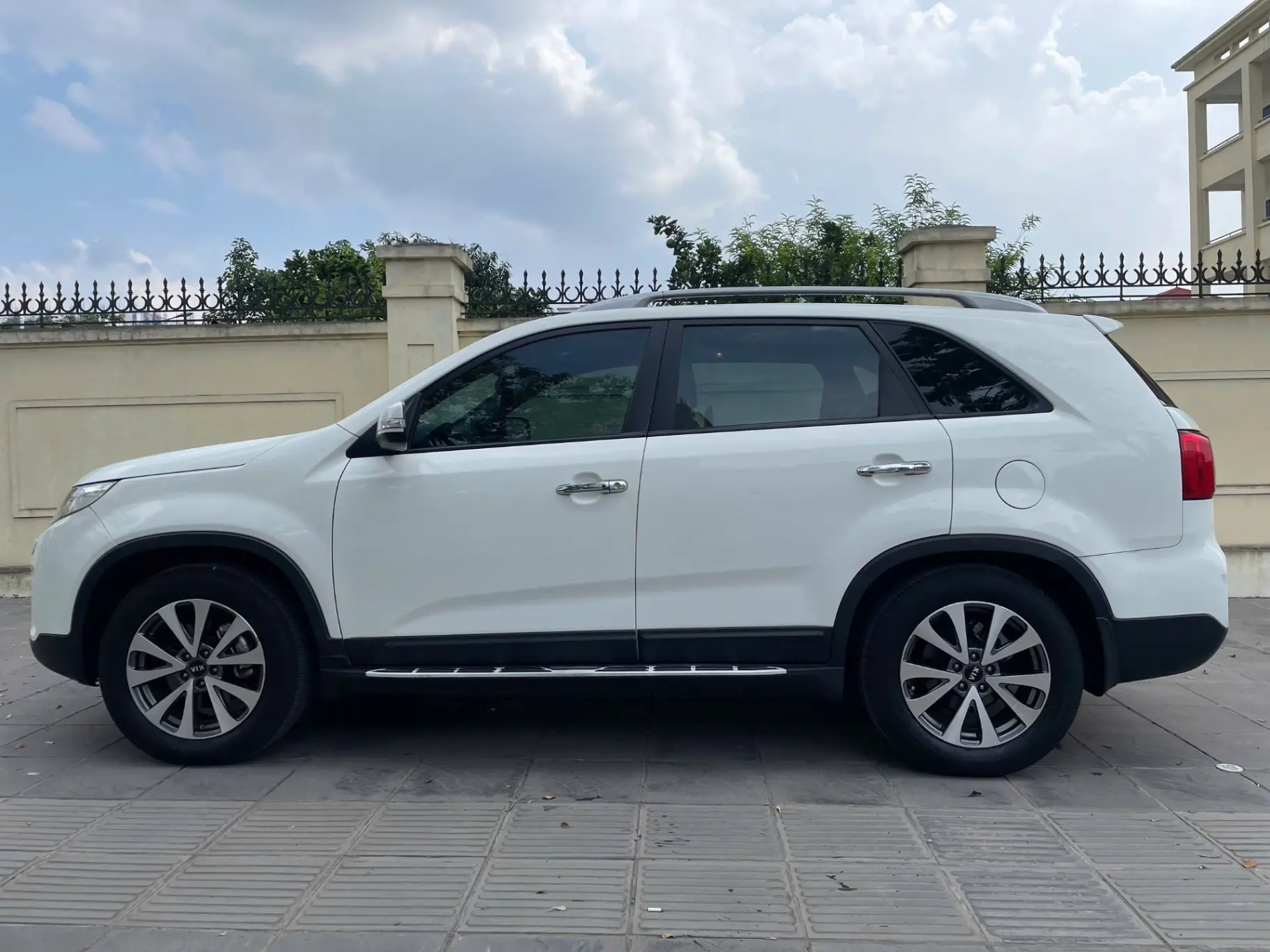 Kia Sorento GATH 2.4L 2WD 2014 - Ngoại thất 5
