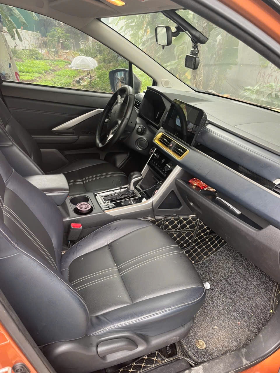 Mitsubishi Xpander Cross 1.5 AT 2023 - Nội thất 2