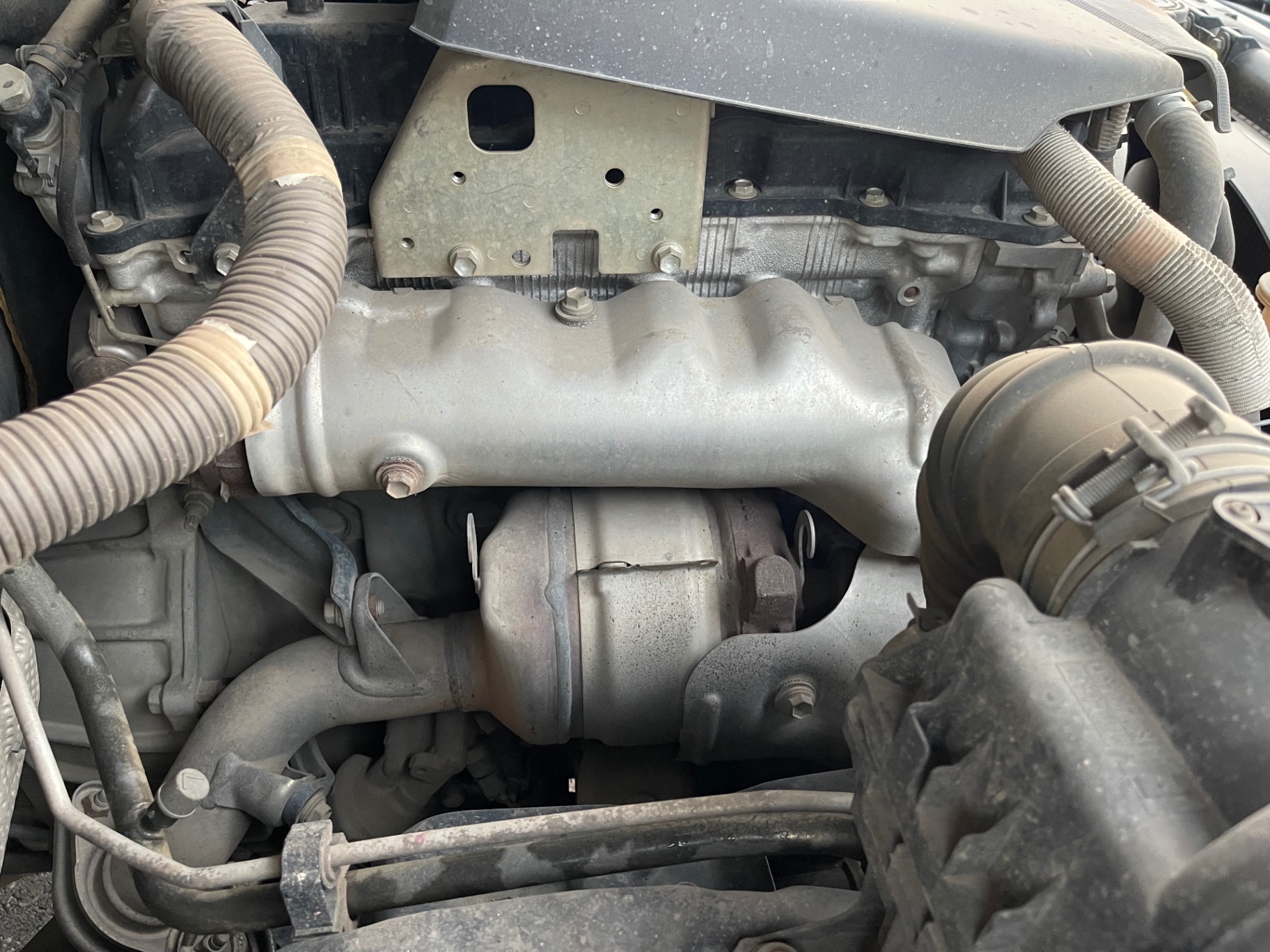 Toyota Hilux 2.4E 4x2 AT 2018 - Ngoại thất 4