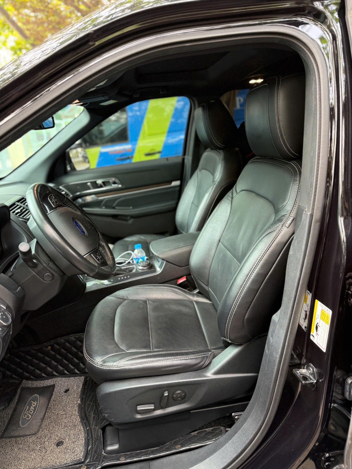 Ford Explorer Limited 2.3L EcoBoost 2019 - Nội thất 14