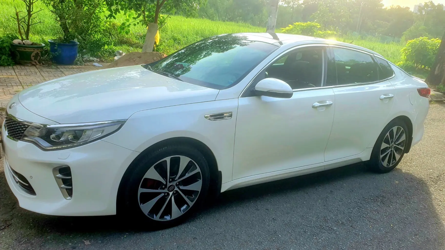 Xe Kia Optima 2.4 GT line 2017 - Ngoại thất 6