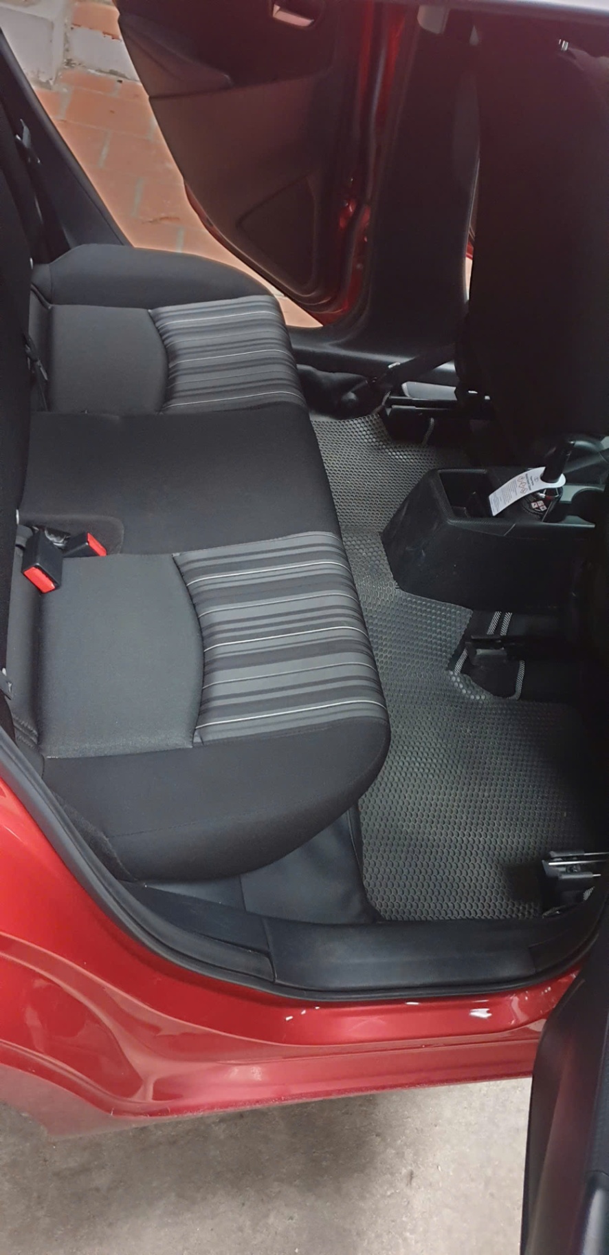 Mazda 2 Deluxe 2022 - Nội thất 4