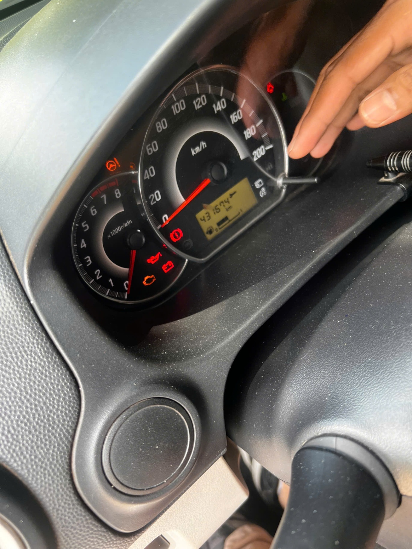 Mitsubishi Attrage 1.2 MT 2017 - Nội thất 1