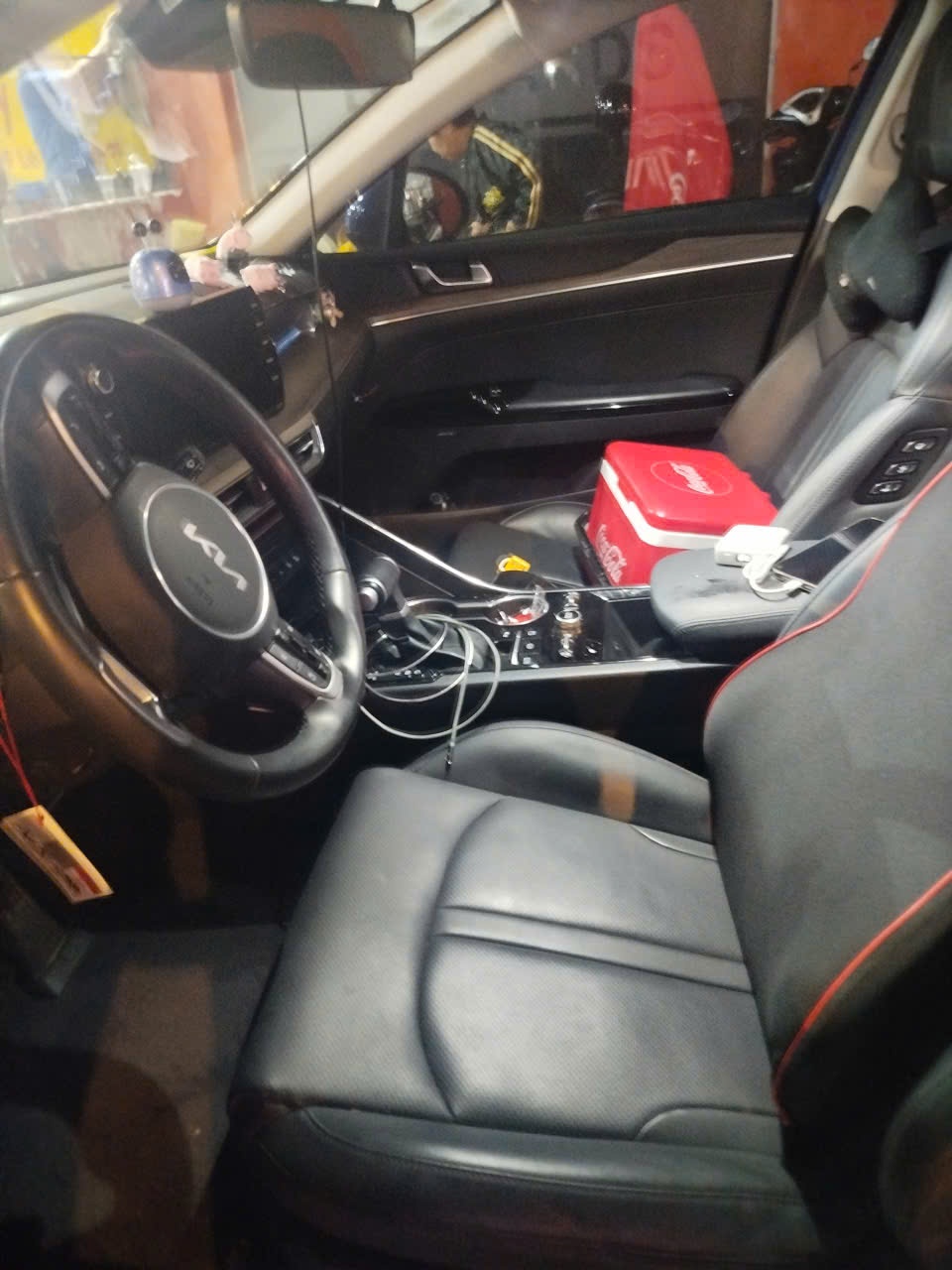 Kia K5 Premium 2.0 AT 2022 - Nội thất 3