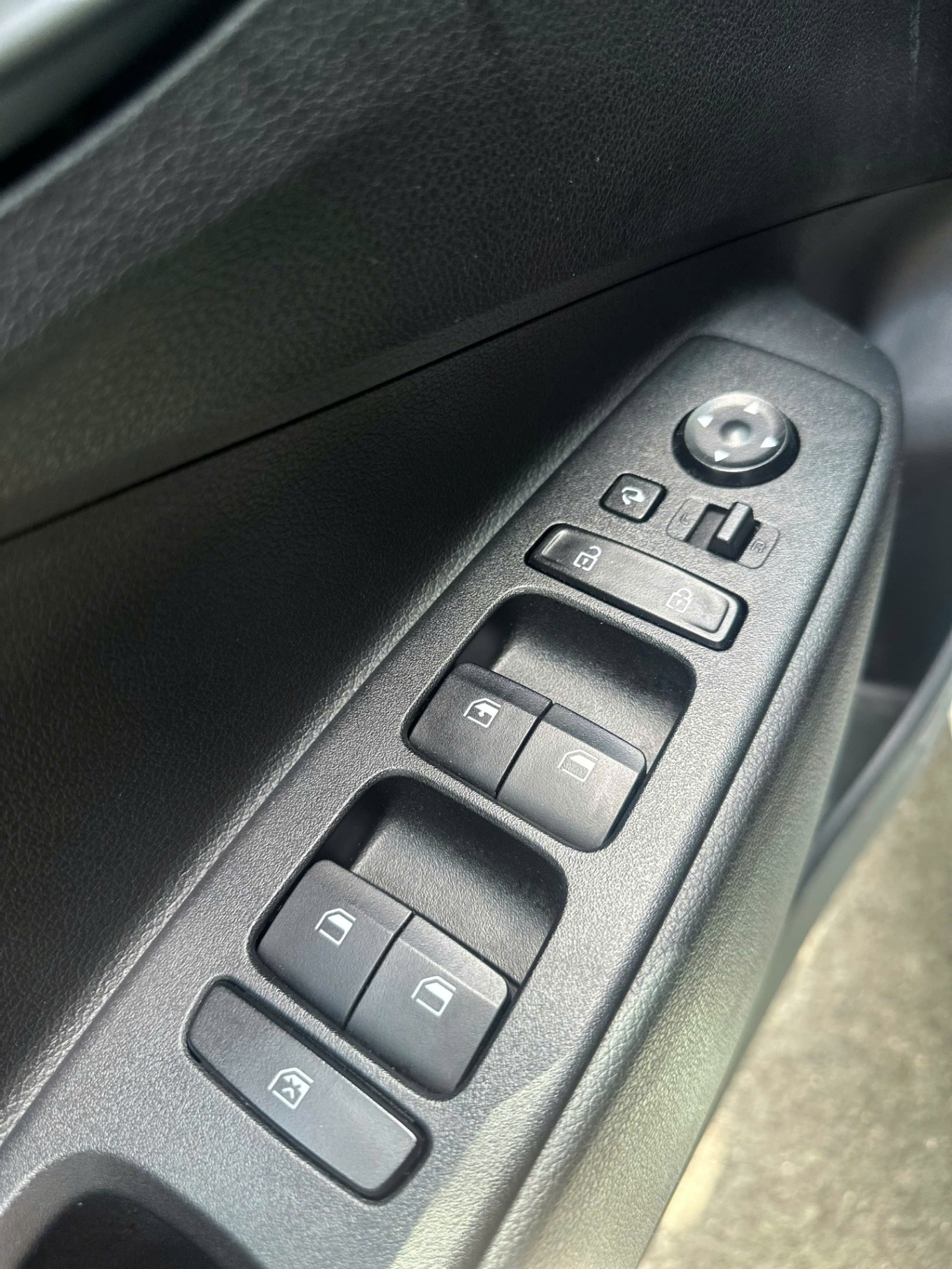 Hyundai I10 1.2 AT 2022 - Nội thất 7
