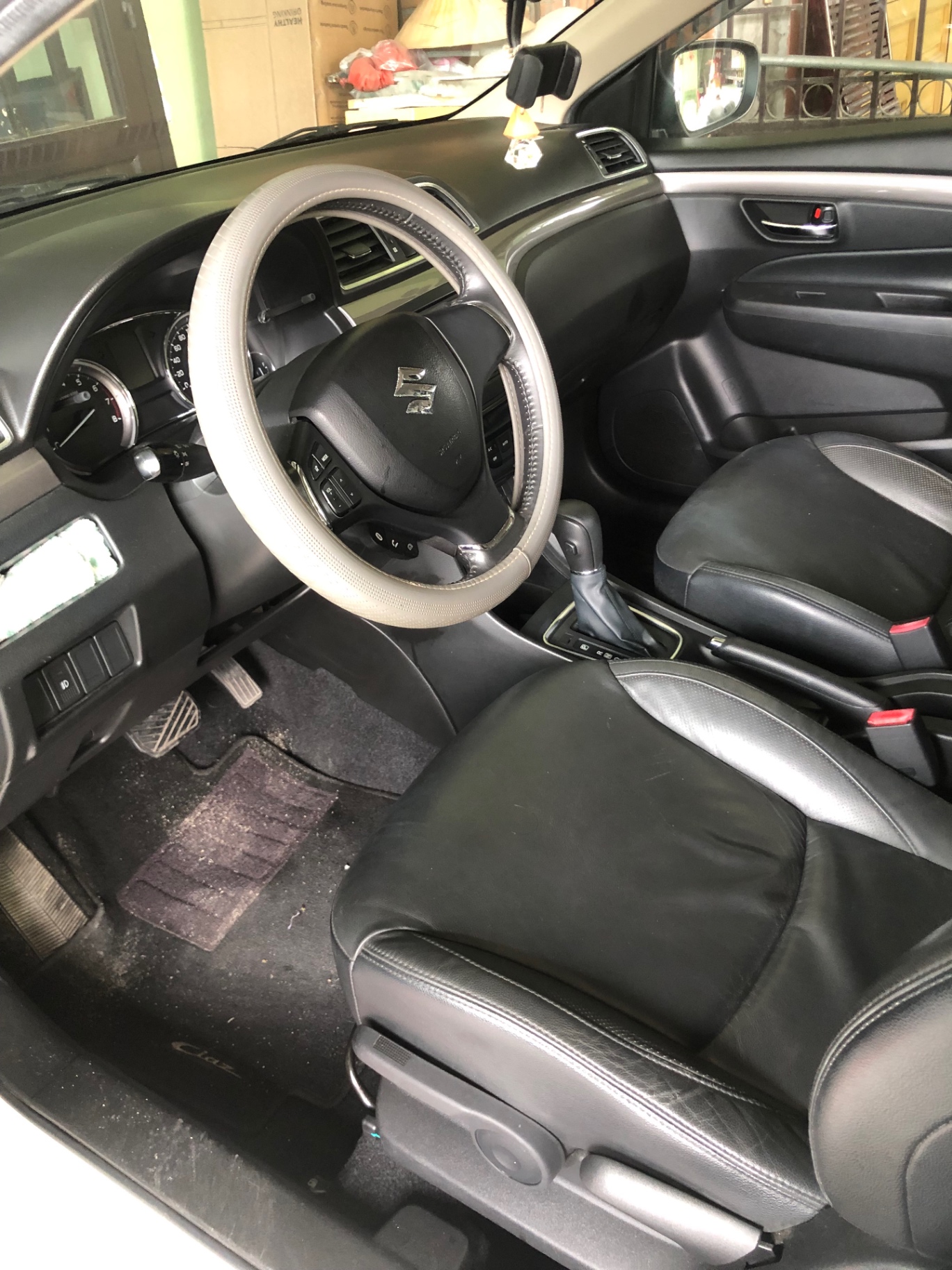 Suzuki Ciaz 1.4 AT 2018 - Nội thất 1