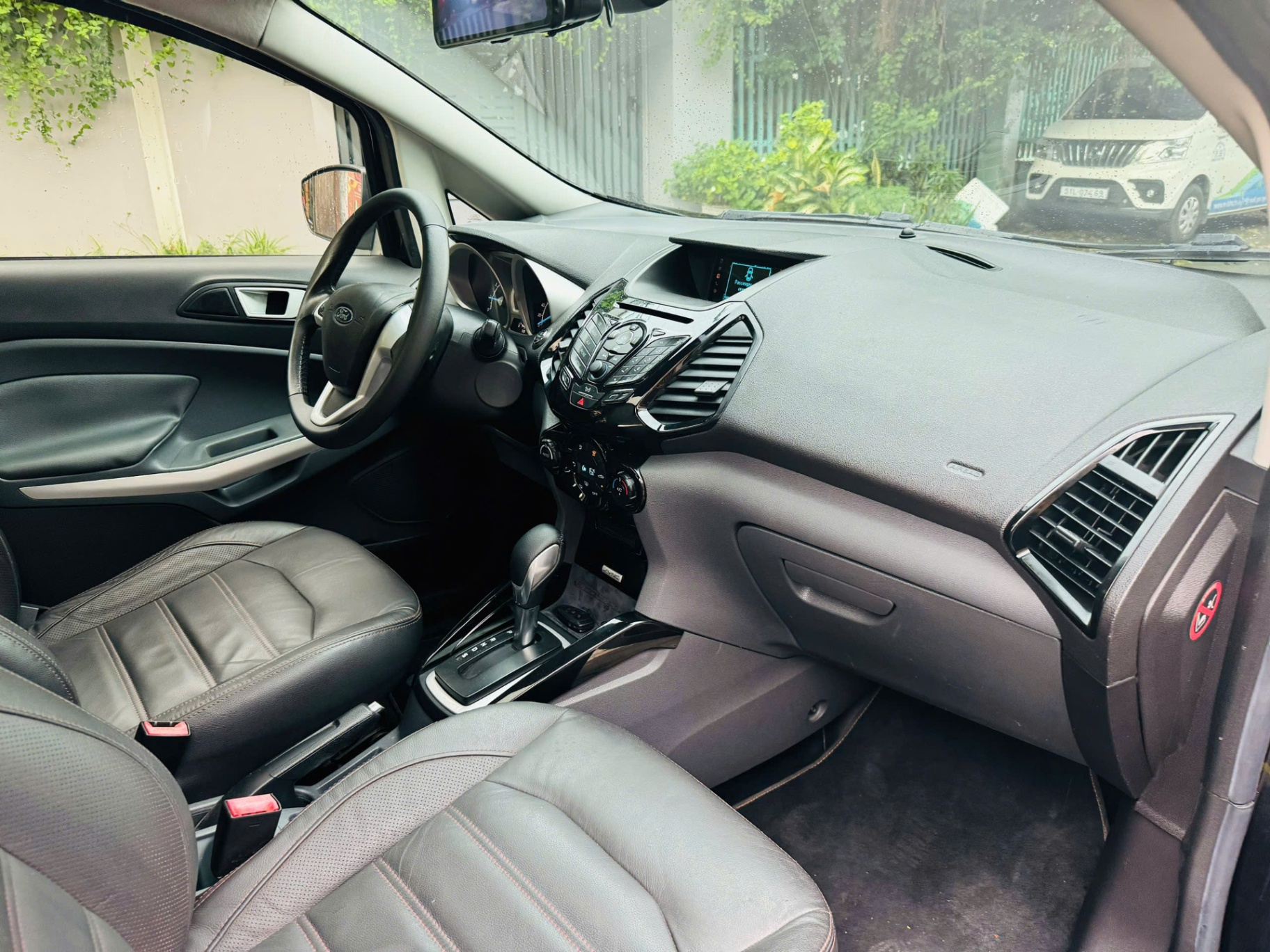 Ford Ecosport Titanium 1.5L AT 2017 - Nội thất 3