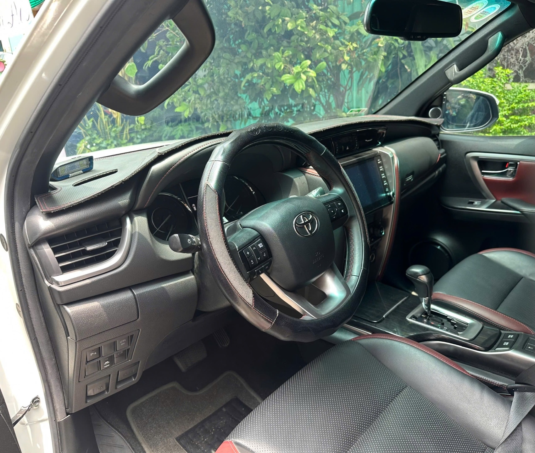Toyota Fortuner  2022 - Nội thất 3