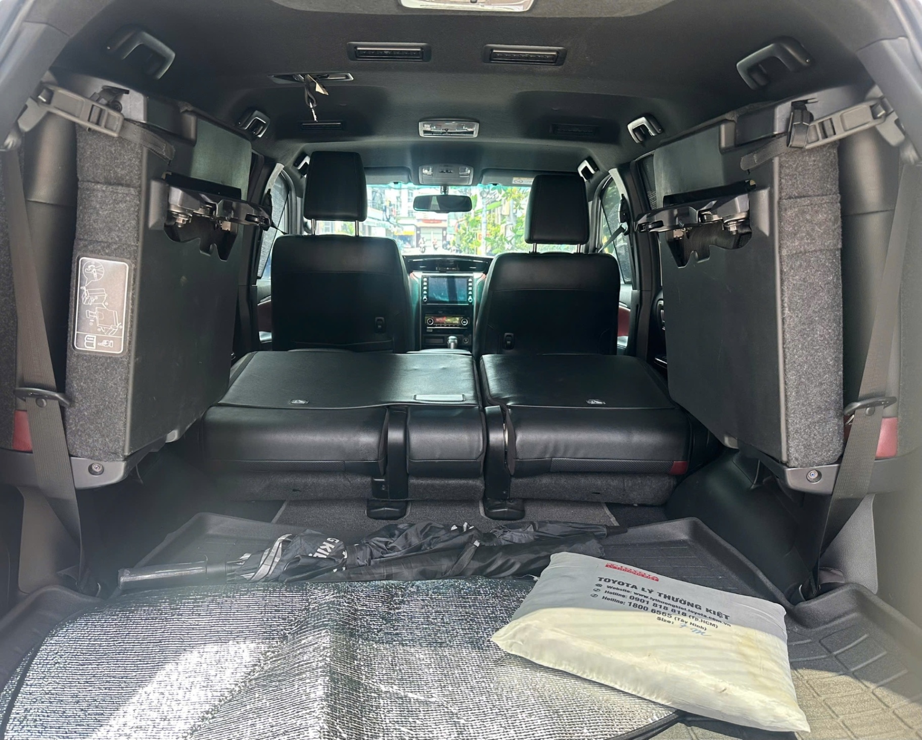 Toyota Fortuner  2022 - Nội thất 4