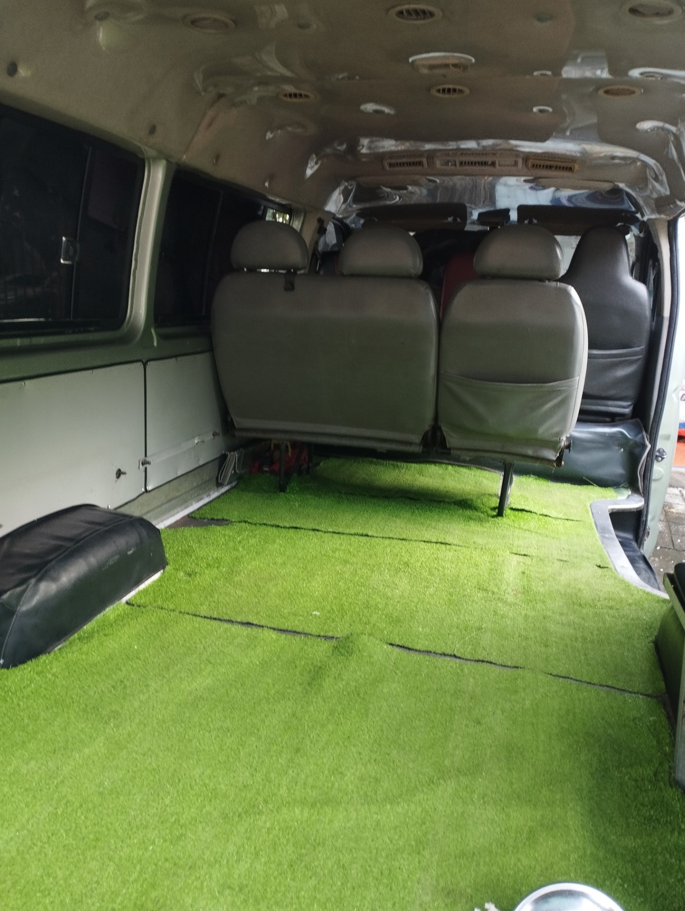 Toyota Hiace 2.7 Van 2009 - Ngoại thất 3