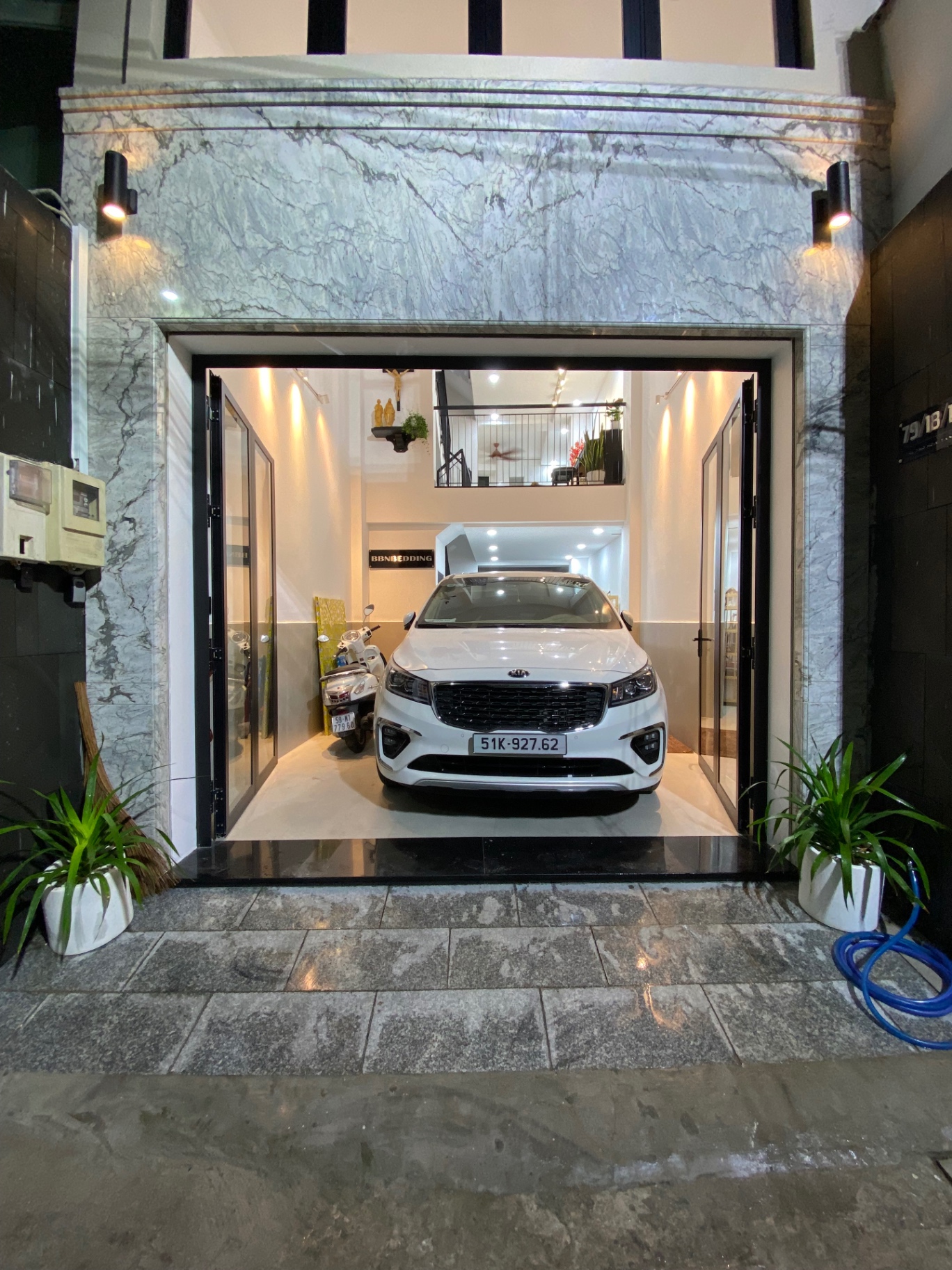 Kia Sedona 2.2 DAT Luxury 2019 - Ngoại thất 2
