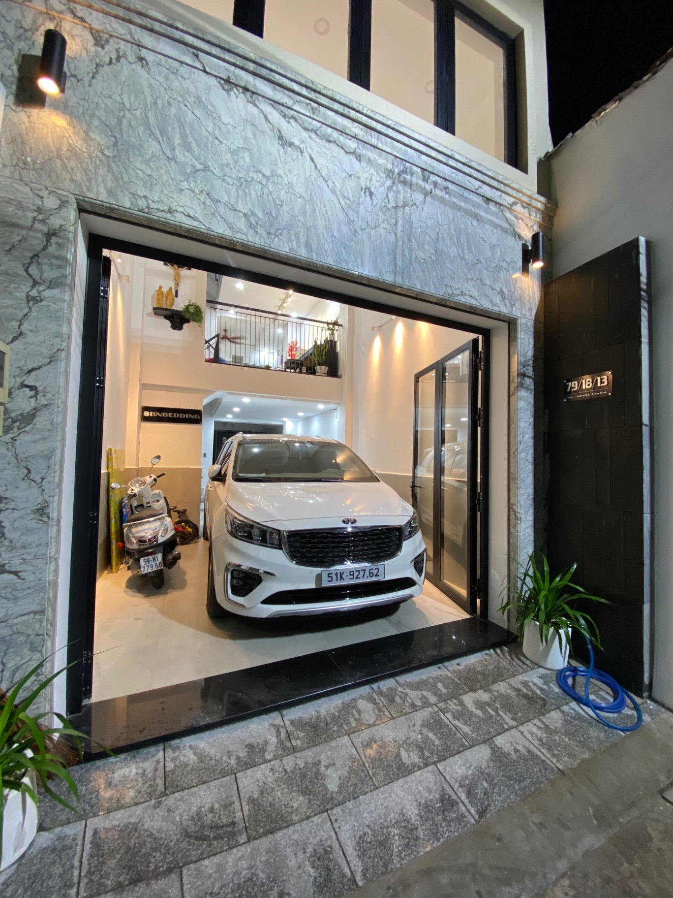 Kia Sedona 2.2 DAT Luxury 2019 - Ngoại thất 1